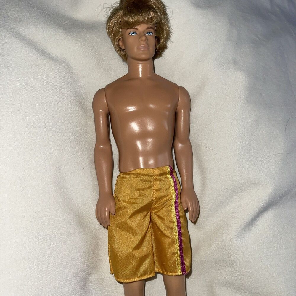 Barbie Surfs Up Beach Ken Doll Rooted Hair Mattel L9548
